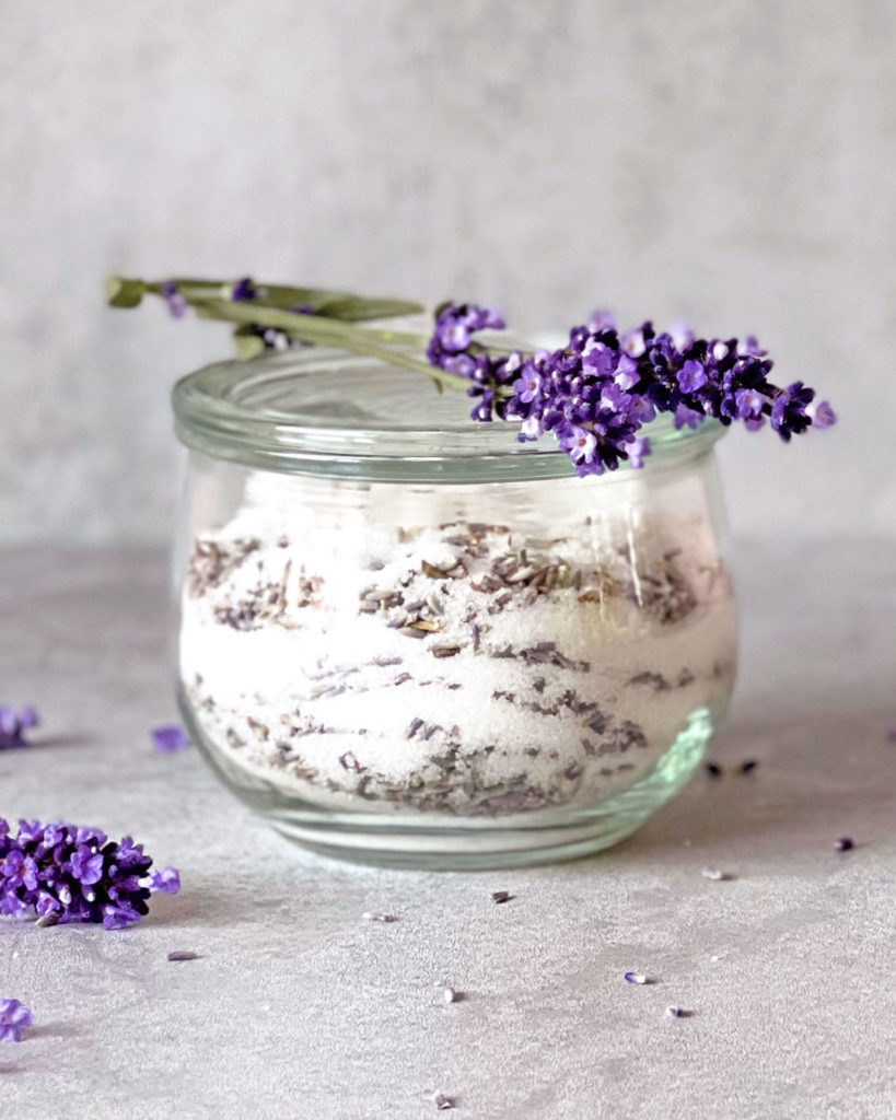 Rezept für Lavendel Blüten Zucker